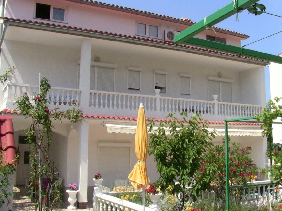 Seaside Oasis: Family-Friendly Apartments with Pool and Amenities Palit Exterior photo